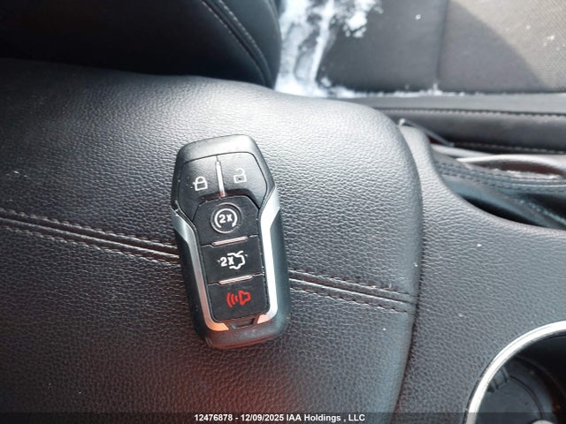 12476878 :رقم المزاد ، 1FATP8EM2G5330616 vin ، 2016 Ford Mustang V6 مزاد بيع