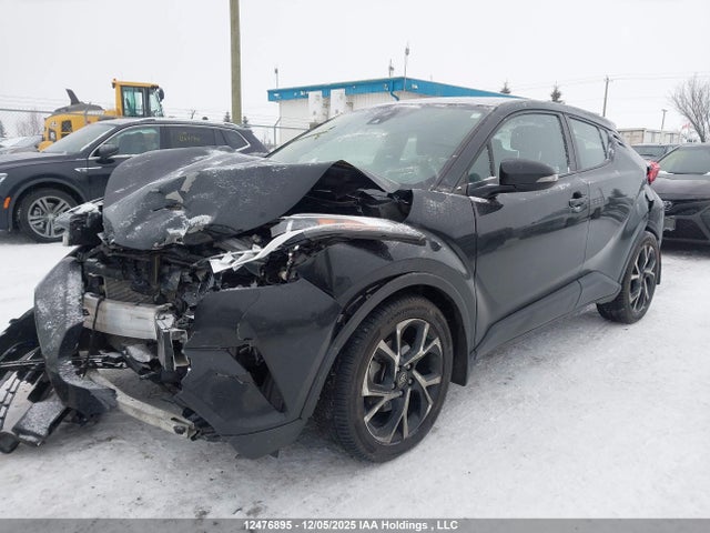 NMTKHMBXXJR064868 Toyota C-hr Xle/xle Premium