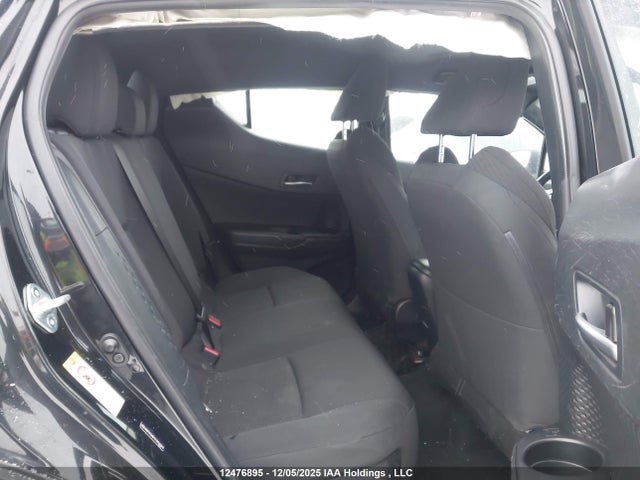NMTKHMBXXJR064868 Toyota C-hr Xle/xle Premium
