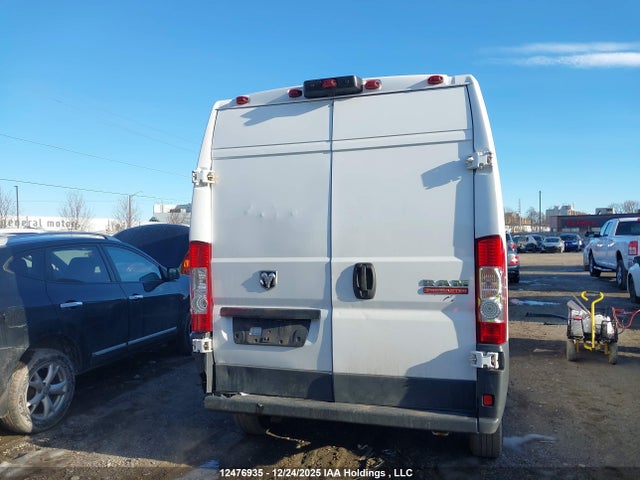 3C6TRVCG1JE135769 RAM Promaster 2500 High Roof