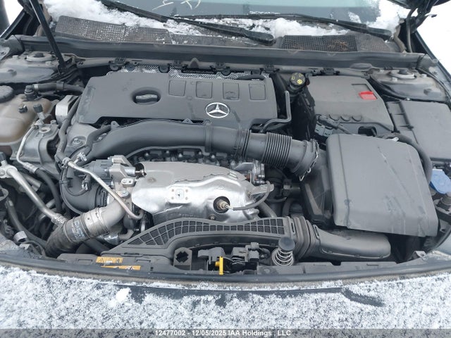 WDD3G4FB9KW010296 Mercedes-Benz A 220 4matic