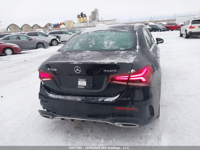 WDD3G4FB9KW010296 Mercedes-Benz A 220 4matic