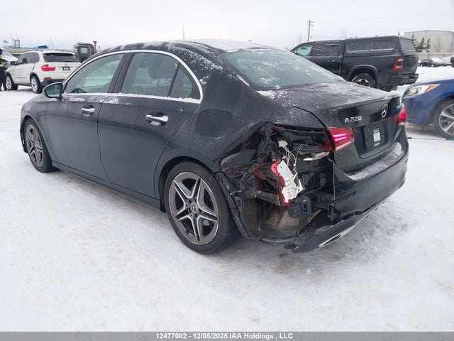 WDD3G4FB9KW010296 Mercedes-Benz A 220 4matic