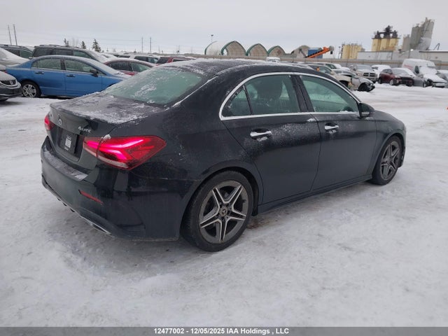WDD3G4FB9KW010296 Mercedes-Benz A 220 4matic