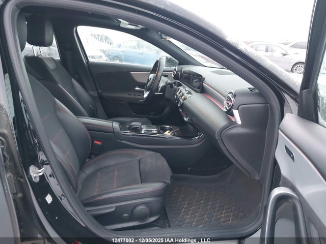 WDD3G4FB9KW010296 Mercedes-Benz A 220 4matic