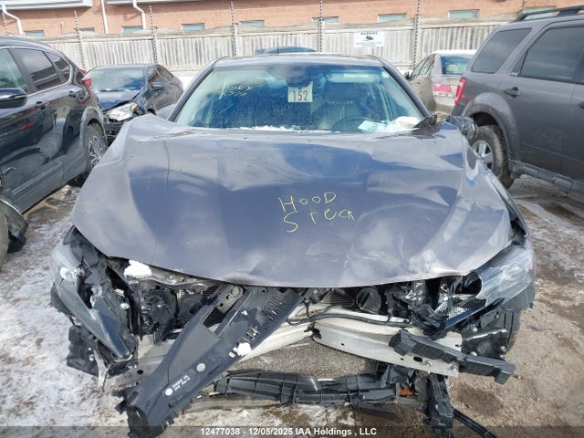 4T1G11AK6NU692777 Toyota CAMRY SE