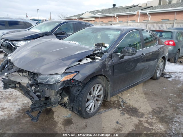 4T1G11AK6NU692777 Toyota CAMRY SE