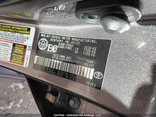 4T1G11AK6NU692777 Toyota CAMRY SE