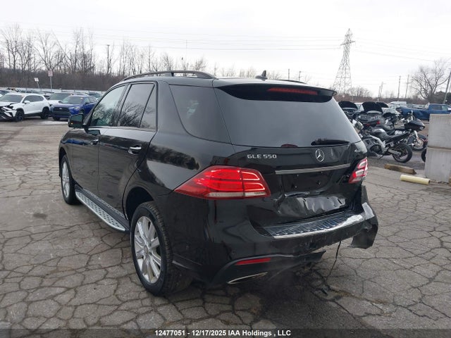 Aukcja sprzedaży 2017 Mercedes-benz Gle 550 4matic, vin: 4JGDA7DB1HA822035, numer aukcji: 12477051