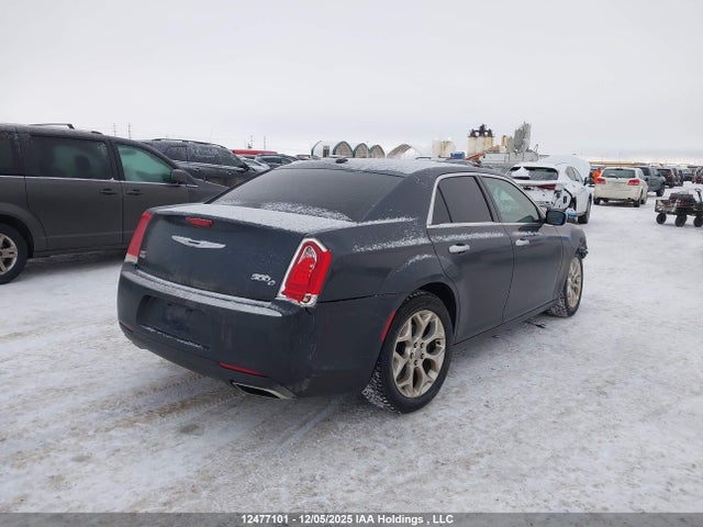12477101 :رقم المزاد ، 2C3CCASGXHH516768 vin ، 2017 Chrysler 300 C Platinum مزاد بيع