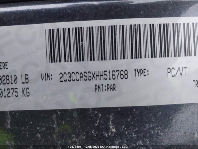 12477101 :رقم المزاد ، 2C3CCASGXHH516768 vin ، 2017 Chrysler 300 C Platinum مزاد بيع