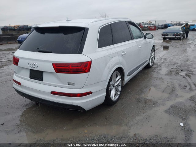 WA1WAAF72HD029127 Audi Q7 3.0t Technik