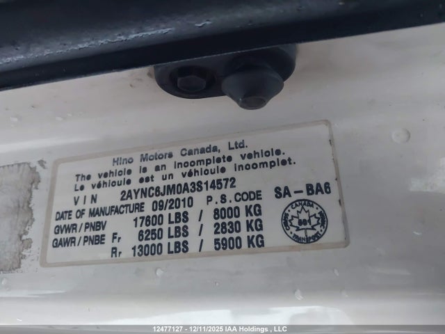 12477127 :رقم المزاد ، 2AYNC6JM0A3S14572 vin ، 2010 Hino Hino 185 مزاد بيع
