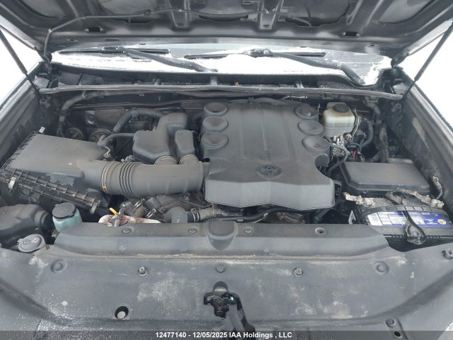 JTEBU5JRXE5175899 Toyota 4runner Sr5/limited/trail