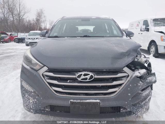 KM8J33A44JU624811 Hyundai Tucson