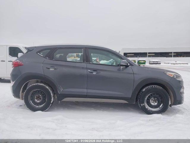 KM8J33A44JU624811 Hyundai Tucson