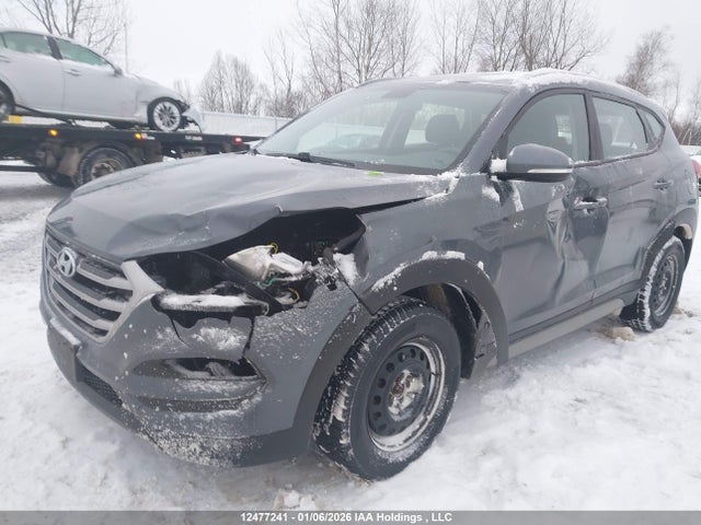 KM8J33A44JU624811 Hyundai Tucson