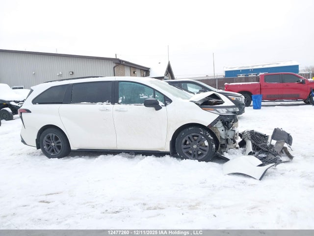 5TDGSKFC8SS163291 Toyota Sienna Xse 7-passenger