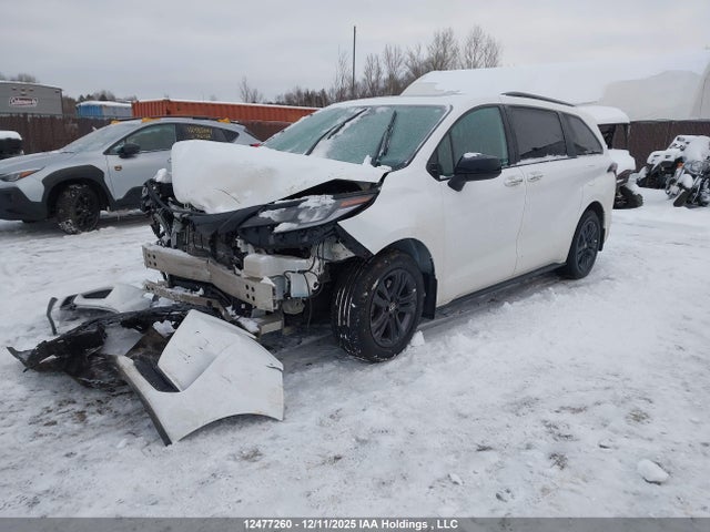 5TDGSKFC8SS163291 Toyota Sienna Xse 7-passenger