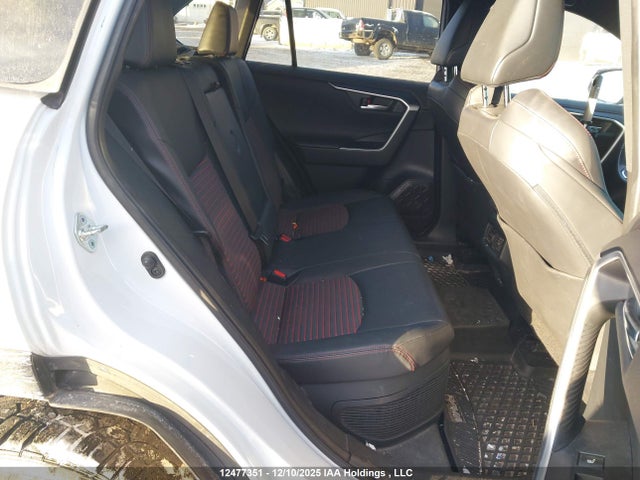 12477351 :رقم المزاد ، JTMGB3FVXPD122428 vin ، 2023 Toyota Rav4 Prime Xse مزاد بيع