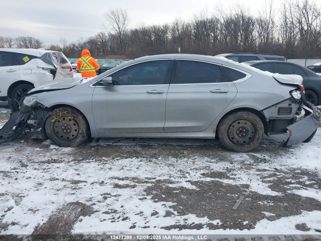Продажа на аукционе авто 2016 Chrysler 200 C, vin: 1C3CCCCG7GN163485, номер лота: 12477398