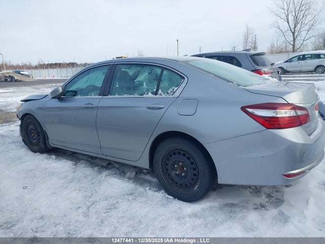 1HGCR2F30HA807593 Honda ACCORD LX