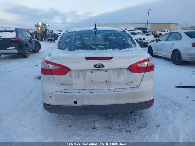 1FADP3F22EL342617 Ford FOCUS SE