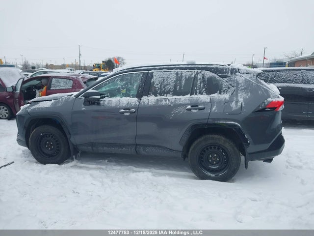 2T35WRFV5SW278273 Toyota RAV4 XSE