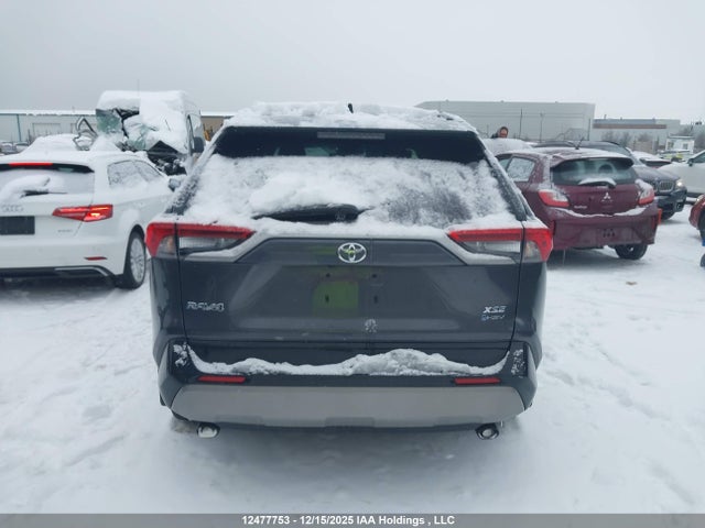 2T35WRFV5SW278273 Toyota RAV4 XSE