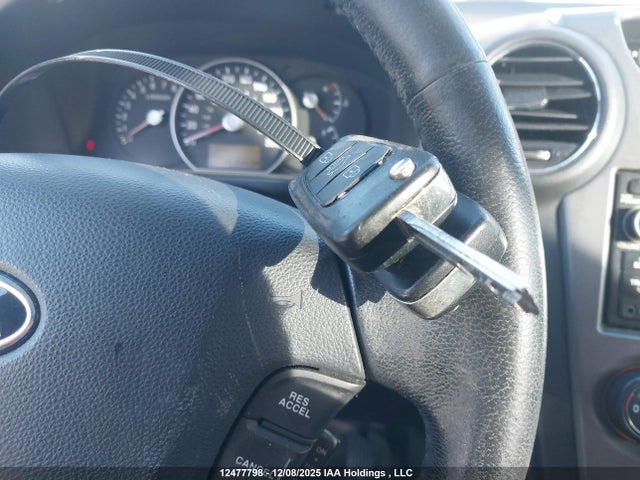 12477798 :رقم المزاد ، KNAHH8A65B7364905 vin ، 2011 Kia Rondo Ex-v6/ex-v6 Luxury مزاد بيع