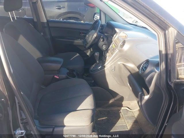12477798 :رقم المزاد ، KNAHH8A65B7364905 vin ، 2011 Kia Rondo Ex-v6/ex-v6 Luxury مزاد بيع