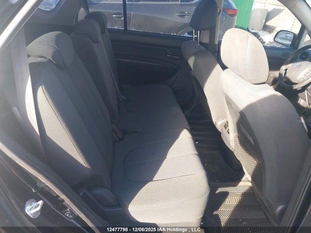 12477798 :رقم المزاد ، KNAHH8A65B7364905 vin ، 2011 Kia Rondo Ex-v6/ex-v6 Luxury مزاد بيع