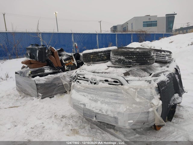 2024 Toyota Tundra Crewmax Platinum/crewmax 1794 მანქანა იყიდება აუქციონზე, vin: 5TFMA5EC3RX025087, აუქციონის ნომერი: 12477802