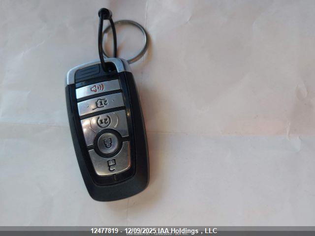 Продажа на аукционе авто 2024 Ford Escape Platinum, vin: 1FMCU9JA7RUA71856, номер лота: 12477819
