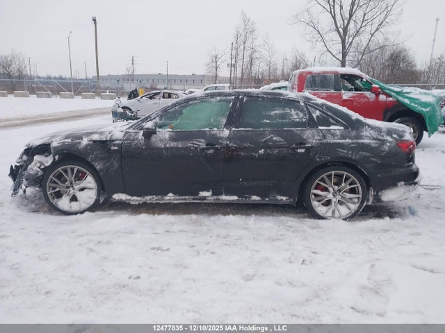 12477835 :رقم المزاد ، WAUFAAF44NN010237 vin ، 2022 Audi A4 مزاد بيع