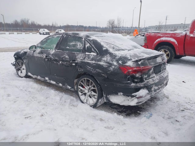 12477835 :رقم المزاد ، WAUFAAF44NN010237 vin ، 2022 Audi A4 مزاد بيع