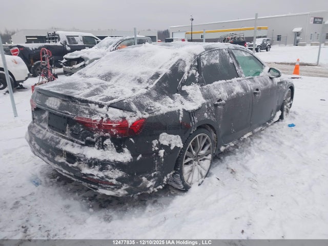 12477835 :رقم المزاد ، WAUFAAF44NN010237 vin ، 2022 Audi A4 مزاد بيع