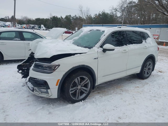 Продаж на аукціоні авто 2019 Volkswagen Tiguan Sel Premium/sel Premium R-line, vin: 3VV4B7AX7KM130830, номер лоту: 12477858