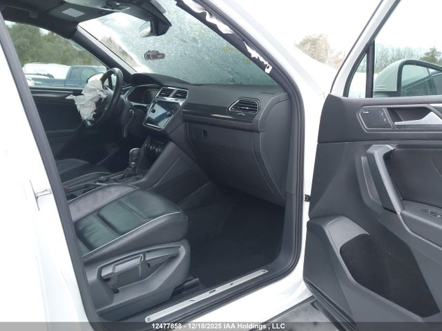 Продаж на аукціоні авто 2019 Volkswagen Tiguan Sel Premium/sel Premium R-line, vin: 3VV4B7AX7KM130830, номер лоту: 12477858