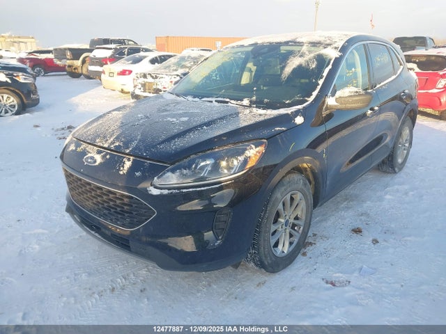 1FMCU9G61NUB87616 Ford ESCAPE SE