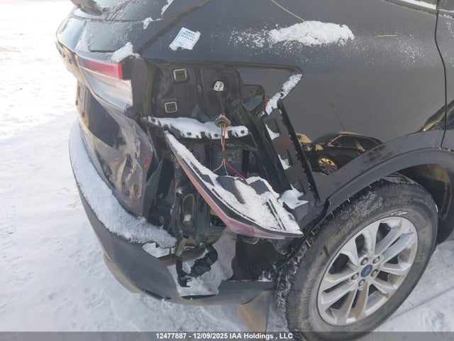 1FMCU9G61NUB87616 Ford ESCAPE SE
