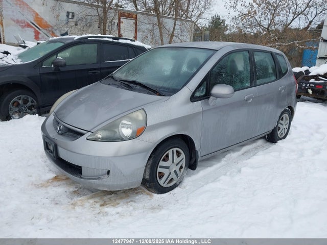 12477947 :رقم المزاد ، JHMGD38437S818833 vin ، 2007 Honda Fit مزاد بيع