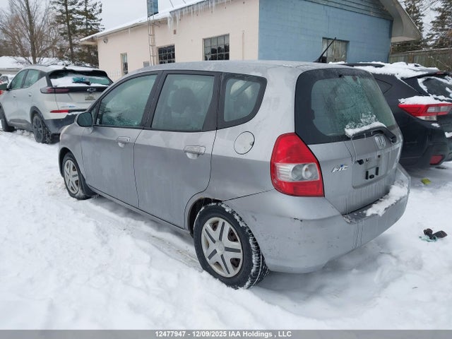 12477947 :رقم المزاد ، JHMGD38437S818833 vin ، 2007 Honda Fit مزاد بيع