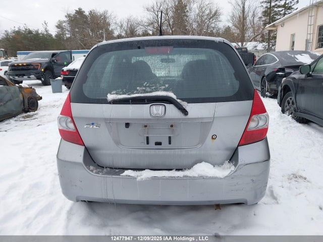 12477947 :رقم المزاد ، JHMGD38437S818833 vin ، 2007 Honda Fit مزاد بيع