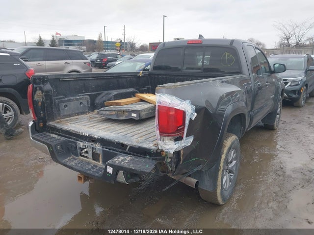 5TFSX5EN6JX058533 Toyota Tacoma Sr5