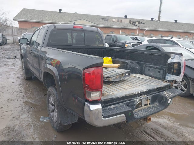 5TFSX5EN6JX058533 Toyota Tacoma Sr5