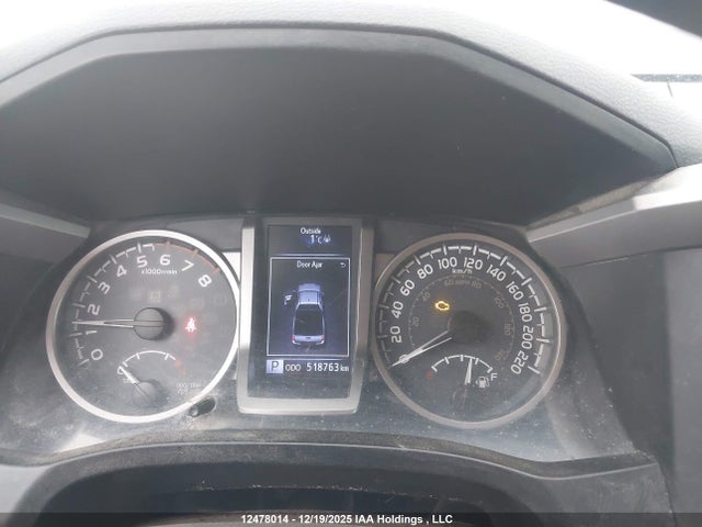 5TFSX5EN6JX058533 Toyota Tacoma Sr5