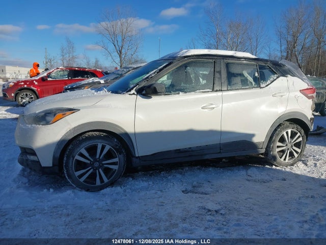 3N1CP5CUXKL564039 Nissan Kicks S/sr/sv