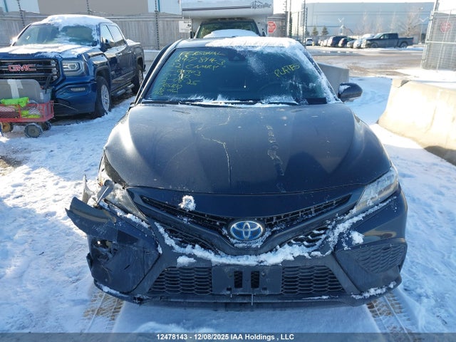 4T1B21HK7NU016903 Toyota Camry Xle/se