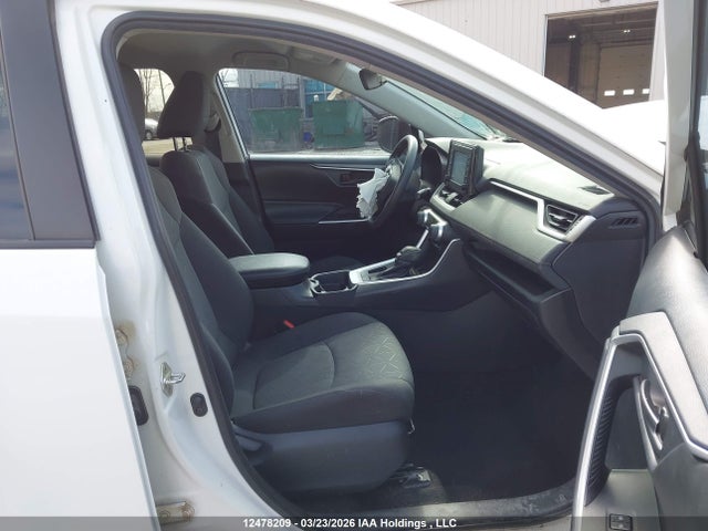 2019 Toyota Rav4 Le მანქანა იყიდება აუქციონზე, vin: 2T3Z1RFV2KC001243, აუქციონის ნომერი: 12478209